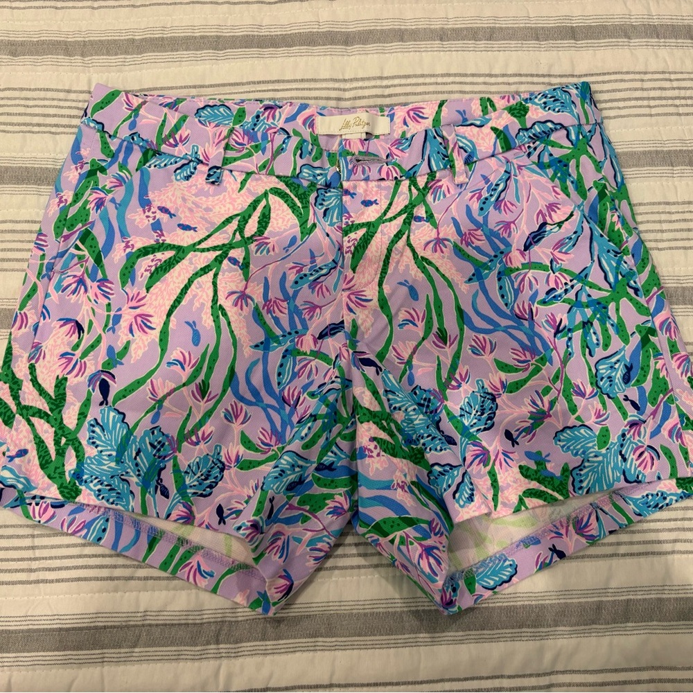 NWT Callahan Stretch Short Seacret Escape